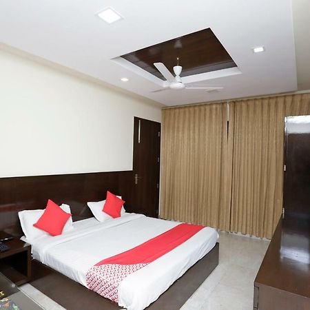 Oyo 39595 Hotel Ray Ban Kankhal 외부 사진