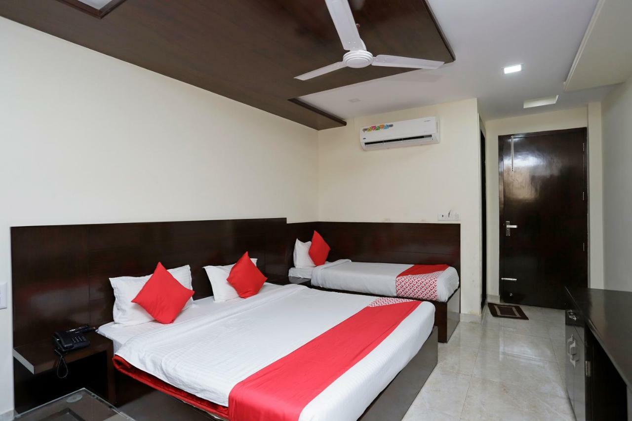 Oyo 39595 Hotel Ray Ban Kankhal 외부 사진