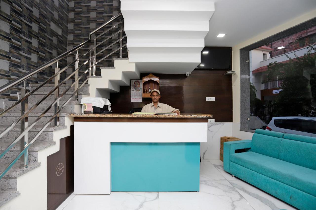 Oyo 39595 Hotel Ray Ban Kankhal 외부 사진